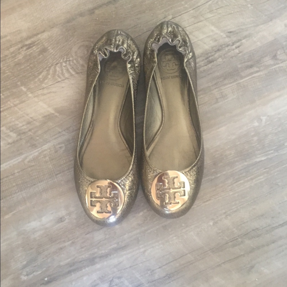 Worn Once Tory Burch Black & gold shimmer revas